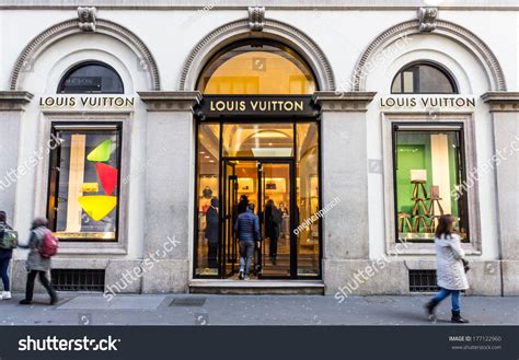 louis vuitton orari
